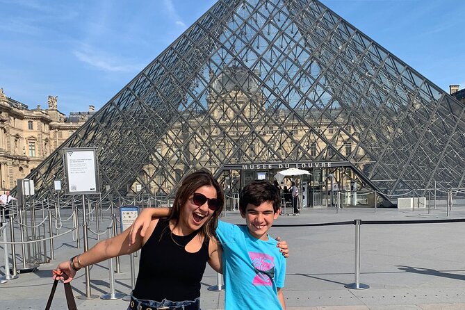 1st Day in Paris Discovery Private Tour: 'How-to' Orientation & Sightseeing Fun! - Hotel pickup and private pacing, the stress-free start