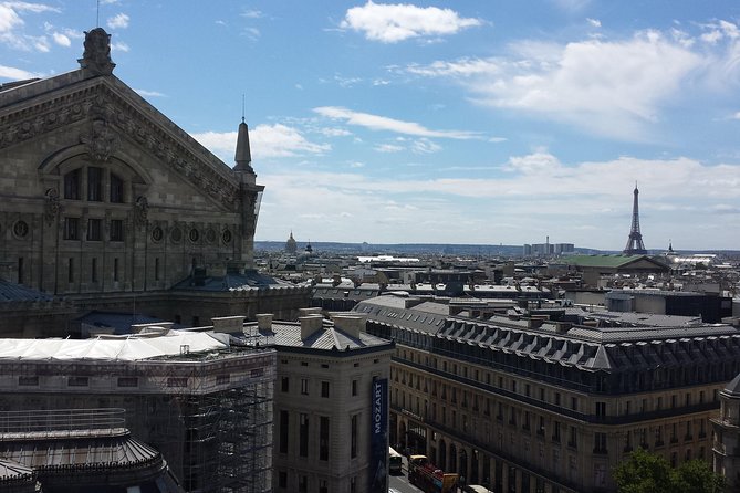 1st Day in Paris Discovery Private Tour: 'How-to' Orientation & Sightseeing Fun! - Pont Neuf and Notre-Dame photo stops: the two-bank lesson