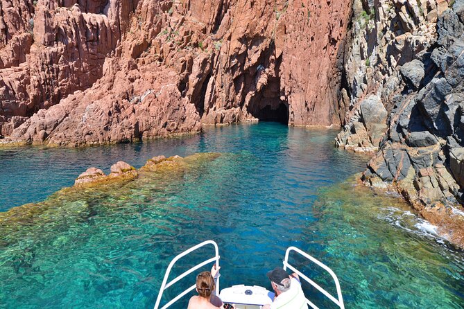 Afternoon in Scandola and creeks of Piana with stop in Girolata - Quick Hits Before You Go