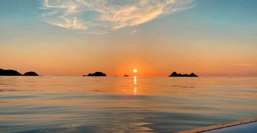 Ajaccio: Sunset Sea Trip to Sanguinaires Islands - Group Size, the Role of the Captain, and the Tour Mood