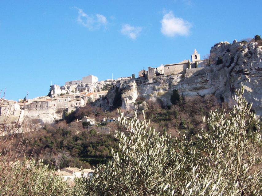 Avignon: Pont du Gard, Saint Remy and Les Baux Half-Day Tour - Key points at a glance