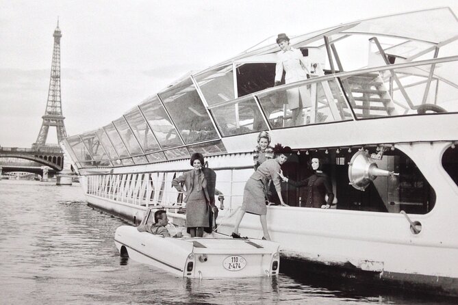 Bateaux Mouches Lunch Cruise on the Seine River in Paris - Covered Main Deck vs Upper Deck: Your Photo and Comfort Strategy