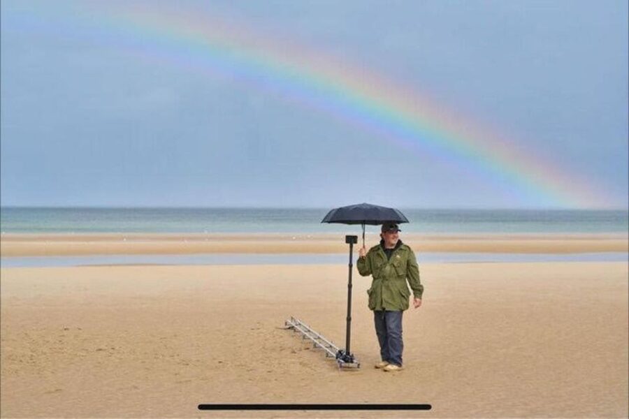 Bayeux: Normandy D-Day Landing Beaches Full-Day Guided Tour - Why the guide can make or break the day