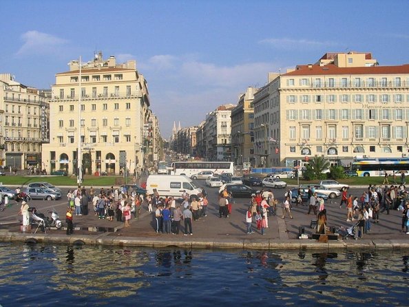 Beyond Bouillabaisse: Diving into Marseille’s Multicultural Stew - Key Things You’ll Notice on This Tour