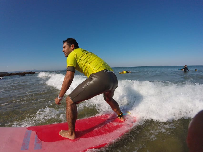 Biarritz: 1.5-Hour Group Surf Lesson - Languages and instructors: asking questions is part of the win
