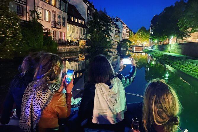 BOAT ALSACE Visit Strasbourg in a private boat + Captain - The route makes sense: Cathedral views, Petite France, and the covered bridges