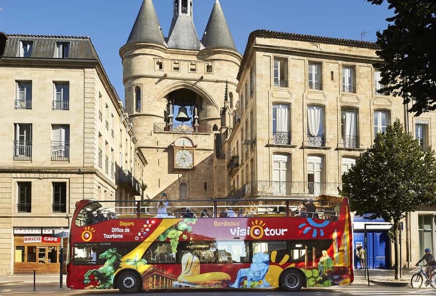 Bordeaux : 1 or 2 day Hop-on Hop-off visit - Old Bordeaux on foot: Place de la Bourse to Sainte-Catherine