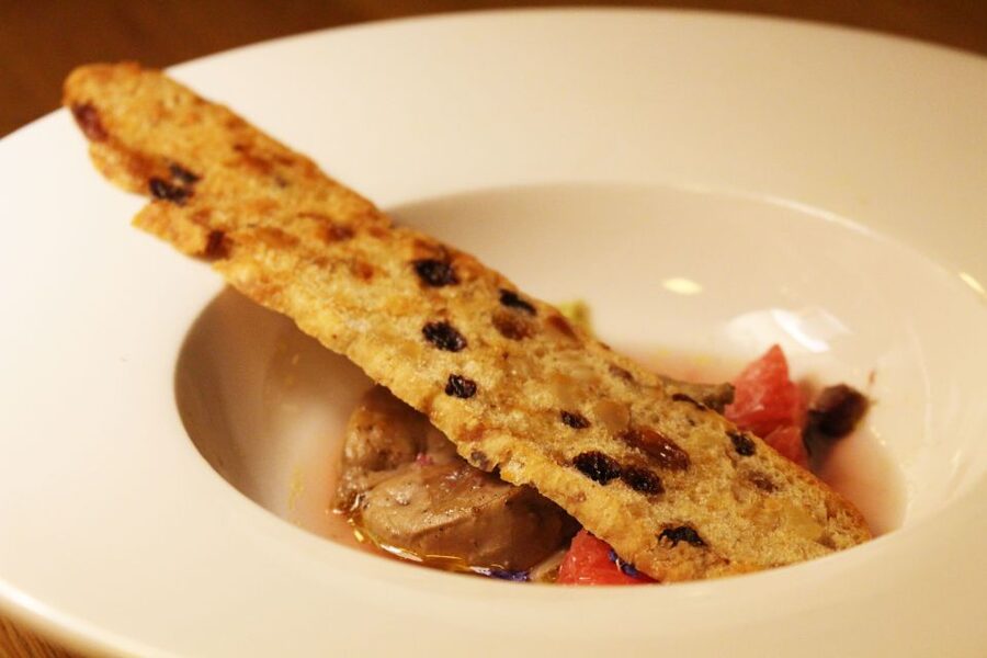Bordeaux: 2-Hour River Dinner Cruise - The 3-Course Dinner: What You Get, and Why the Set Menu Can Be Good