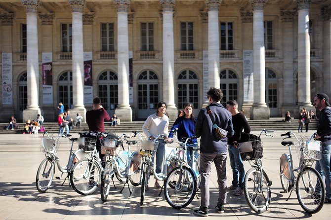 "Bordeaux by bicycle: a 3-hour tour immersive experience" - Pont de Pierre and the Quai des Queyries: The River Section You’ll Remember