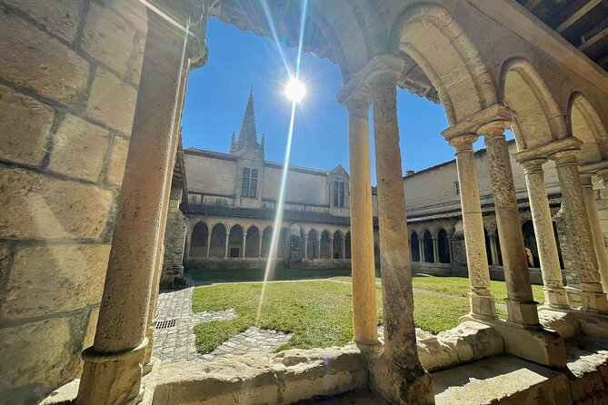 Bordeaux Full Day Wine Tour - 3 Wineries & Gourmet Picnic Lunch - Pomerol or Saint-Émilion Appellation Chateau Visit and the Final Tastings