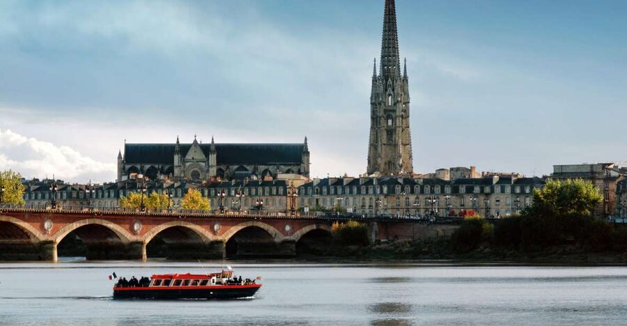 Bordeaux: River Cruise with Commentary, Wine and Canelé - Key things to know before you go