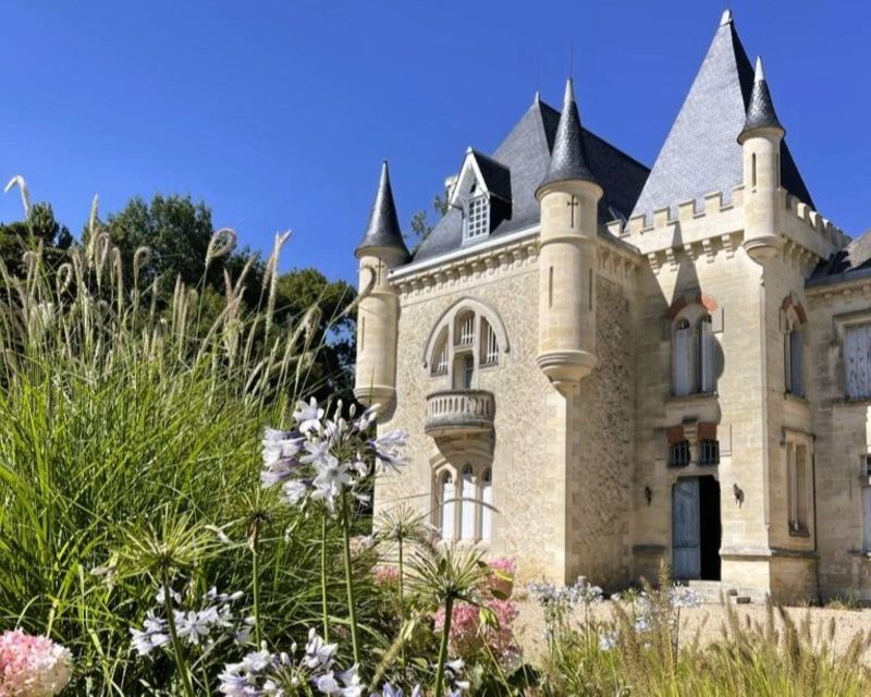 Bordeaux: St-Emilion Vineyards e-Bike Tour with Wine & Lunch - St-Émilion Village Time: UNESCO Streets After Vineyard Air
