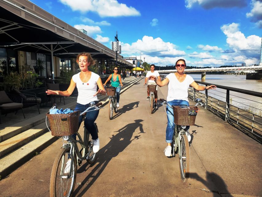 Bordeaux: Top Landmarks & Historic Bike Tour - Jacques Chaban-Delmas Bridge to Chartrons: wine-quarter context you can feel