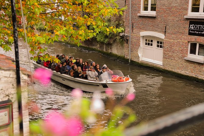 Bruges Guided or Audio Trip with Canal Cruise Option from Paris - Guided vs audio tour: what actually changes