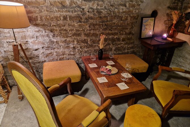 Burgundy Wines Masterclass in Dijon - Cheese and charcuterie pairing in Dijon, with dietary reality built in