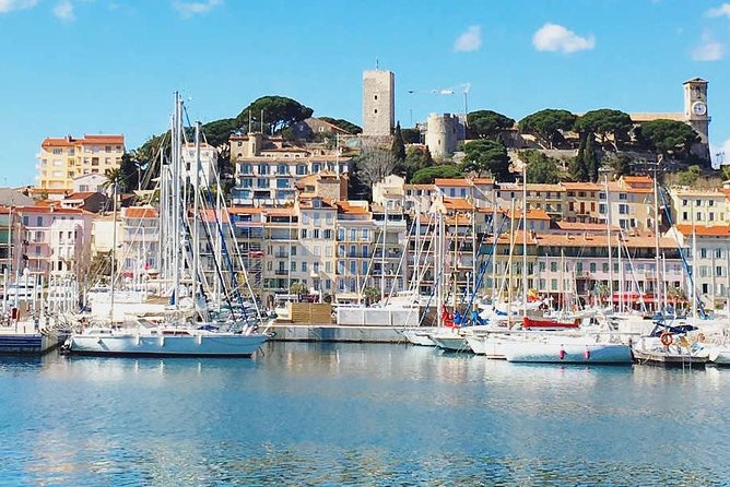 Cannes E-Bike Guided Tour - Safety Expectations: Shared Roads, Curves, and Blind Spots