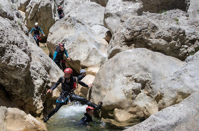 Canyoning descent of the Galamus Gorge - Who should book this canyoning descent