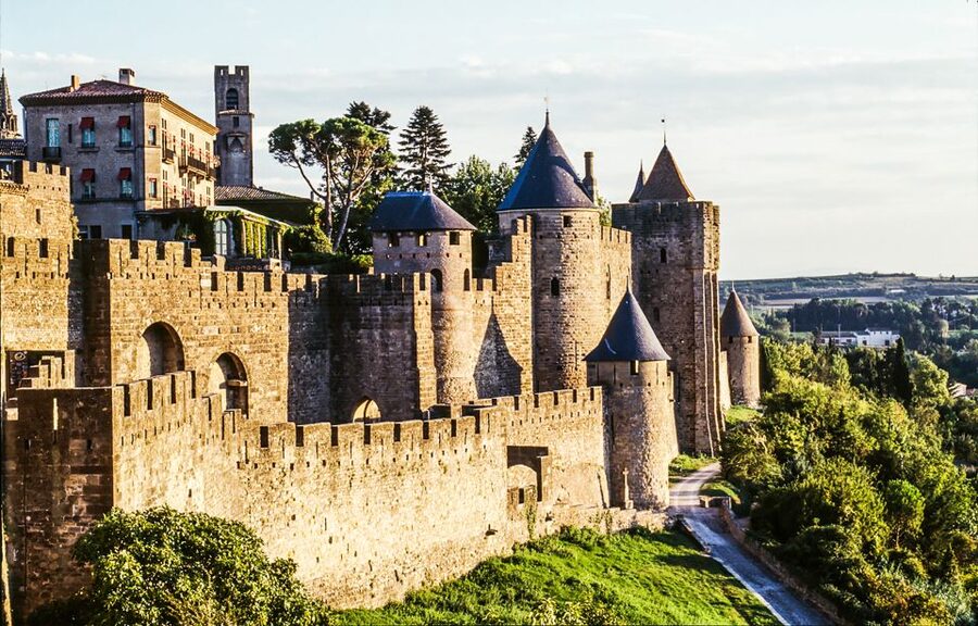 Carcassonne: Castle and Ramparts Entry Ticket - Leaflet vs audio guide: what to choose for your pace