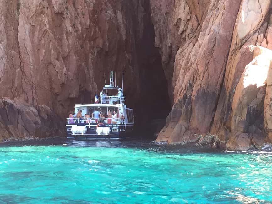 Cargèse: Scandola, Girolata, and Piana Afternoon Boat Tour - Calanques de Piana on the Return: Red Rocks at Golden Hour