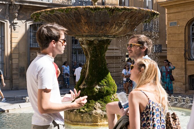 Cassis and Aix en Provence Sightseeing Tour from Marseille - Guides and the “how much guidance do I get?” question