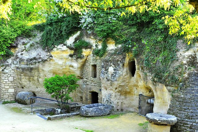 Cave Museum Village Troglodyte of Rochemenier Admission Ticket - The two-farm section and the story behind the reopening
