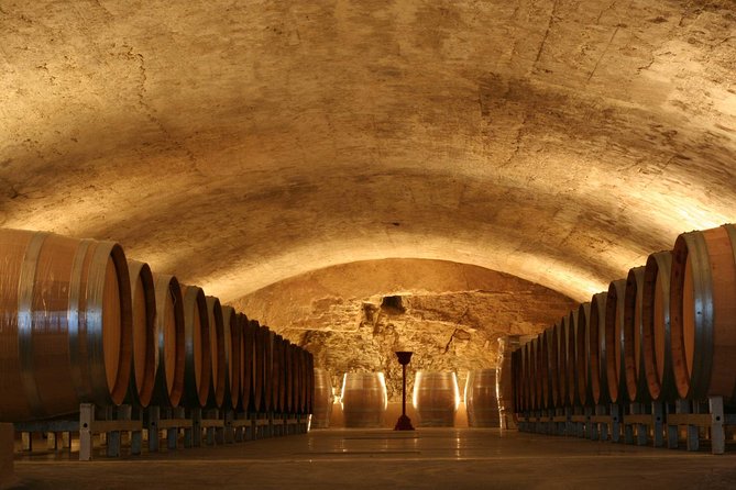 Châteauneuf du Pape Wine Day Tasting Tour including Lunch from Avignon - Lunch With a View: Why the Included Meal Matters