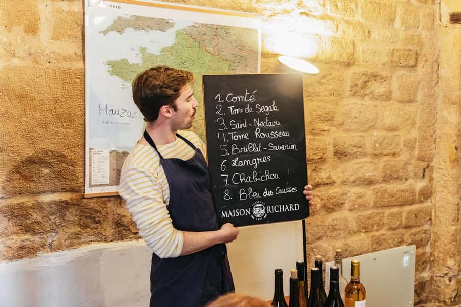 Cheese & Wine Tasting in Montmartre with Local Cheesemonger - Who should book this cheese and wine tasting in Montmartre