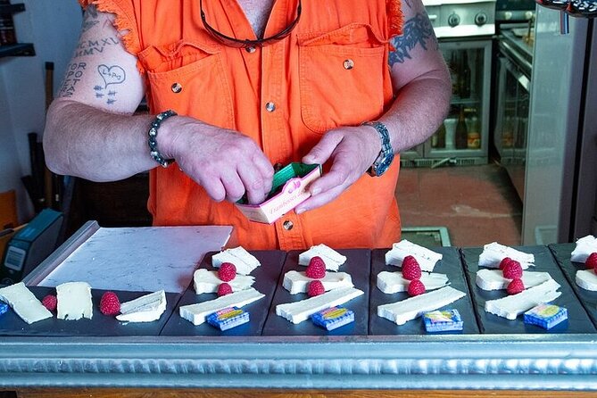 Chef PJ's Montmartre Food Tour - Rue Lepic: Shopping Like a Chef, With France-Made Labels