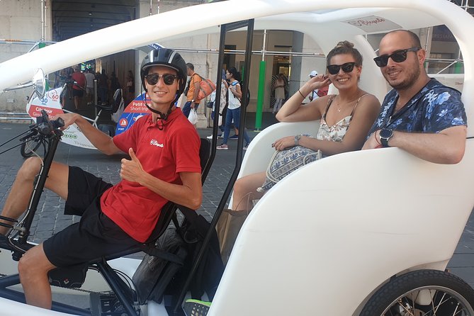 City Tour: Original tour of the city of Nice. - Palais de Justice and the Prefecture: Italian Renaissance style meets political power