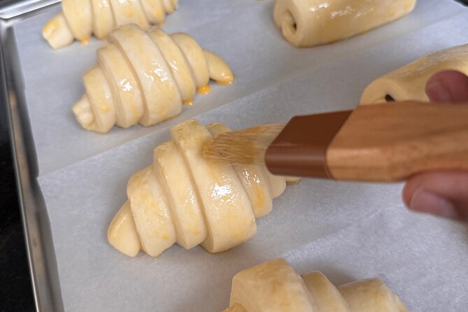 Croissant Baking Class, Mastering the Art with a Pastry Chef - Small group focus: what max 8 people changes