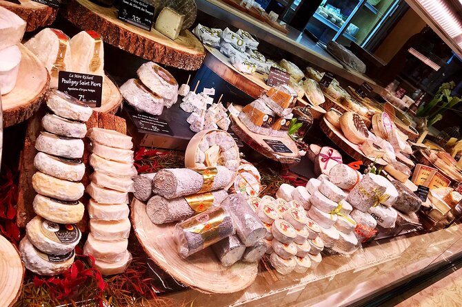 Cultural Food & Wine Tour, in the famous Halles Bocuse - Walking old Lyon through traboules and the city’s trade routes
