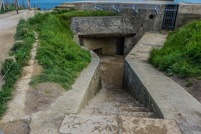D-Day Beaches Shore Excursion from Le Havre with Packed Lunch - Pointe du Hoc: cliffs, craters, and why this place mattered
