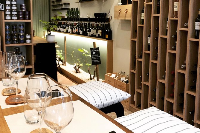 Discovery of the Bordeaux vineyard in 3 wines - Pairing with Basque charcuterie and Maison Pierre OTEIZA
