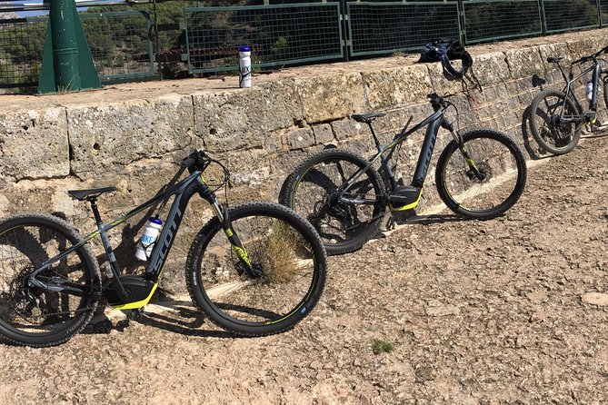 E-Bike tour of Sainte Victoire Mountain, Aix-en-Provence - Scott E-Scale 920 Setup and the Quick Start You Actually Need