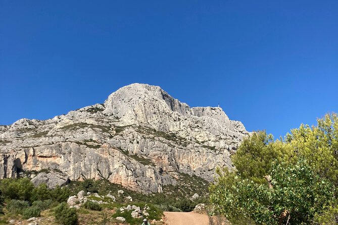 E-Bike tour of Sainte Victoire Mountain, Aix-en-Provence - Weather, Timing, and Practical Tips for a Smoother Ride