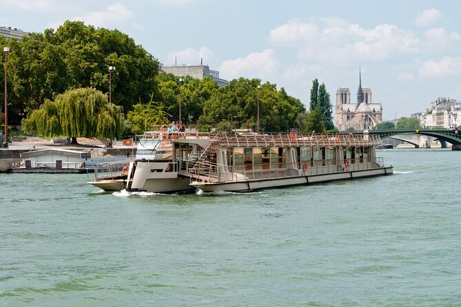 Eiffel Tower Access to 2nd Floor with Summit Option, Seine Cruise - Crowds, lines, and small rules that matter