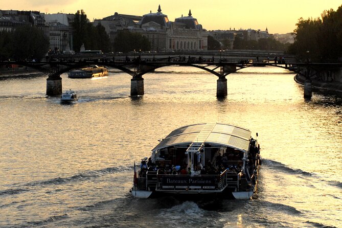 Eiffel Tower Dinner Experience and Sightseeing Seine River Cruise - Seine River Cruise at Night: Audio, Landmark Glimpses, and Window Reality