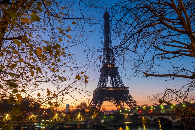 Eiffel Tower Guided Tour by Stairs with Optional Summit by Lift - Meeting point, security reality, and the timing that matters