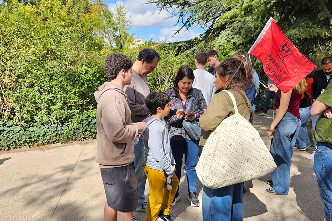 Eiffel Tower Lift Reserved Access Top or 2nd Floor -Max 10guests. - Photo opportunities from the platforms, not just selfies
