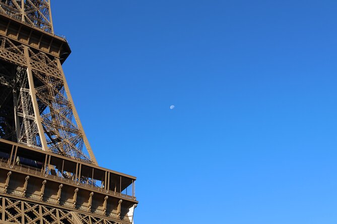 Eiffel Tower Lift Reserved Access Top or 2nd Floor -Max 10guests. - Reserved lift access to the second floor, plus optional summit