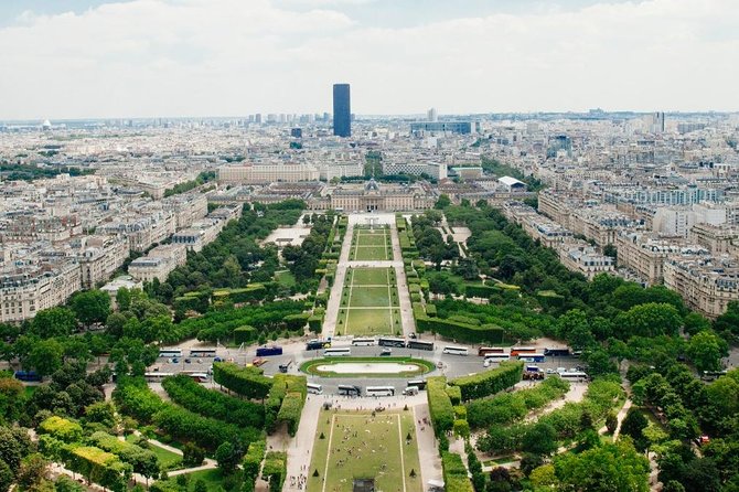 Eiffel Tower Small-Group Access to 2nd Floor by Elevator - Price and value: is it worth $90.11 for 2 hours?
