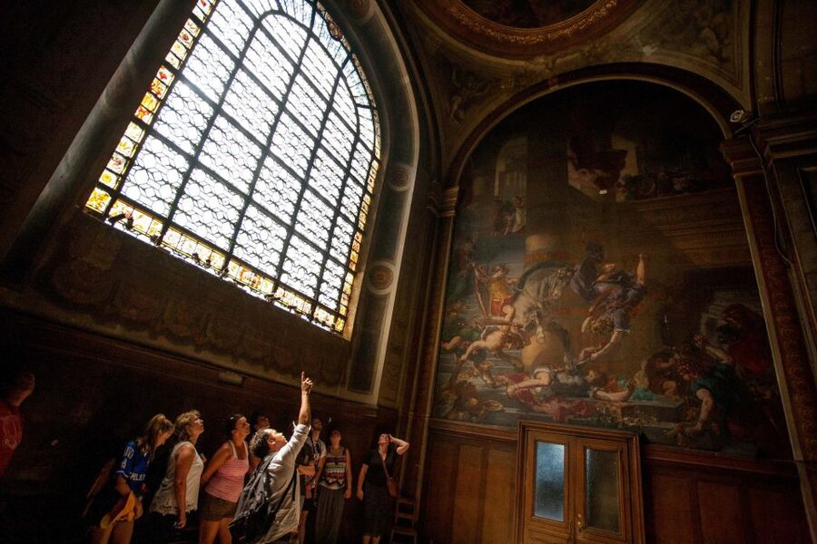 Electric Bike Tour of Paris’ Hidden Gems - The special-access stops that change what you think you can see