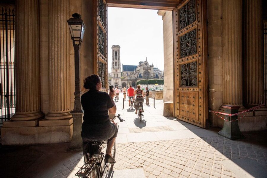 Electric Bike Tour of Paris’ Hidden Gems - Evenings in Paris: the 3.5-hour nighttime route option