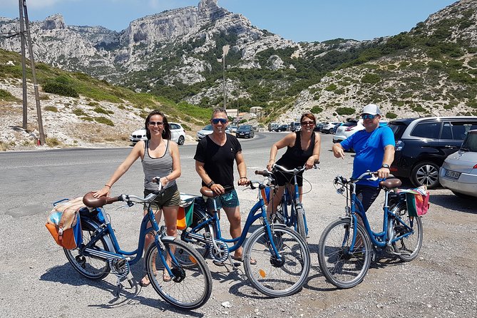 Electric Bike Tour to the Calanques from Marseille - The Corniche Kennedy stretch: coast views with momentum