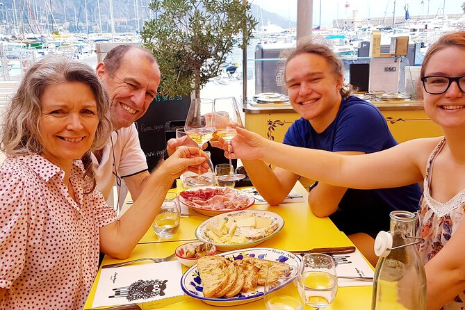 Exclusive Food Tour in Menton - 3 hours - small groups - Place du Cap by the Water: Cheeses, Charcuterie, and Provençal Wine (45 Minutes)