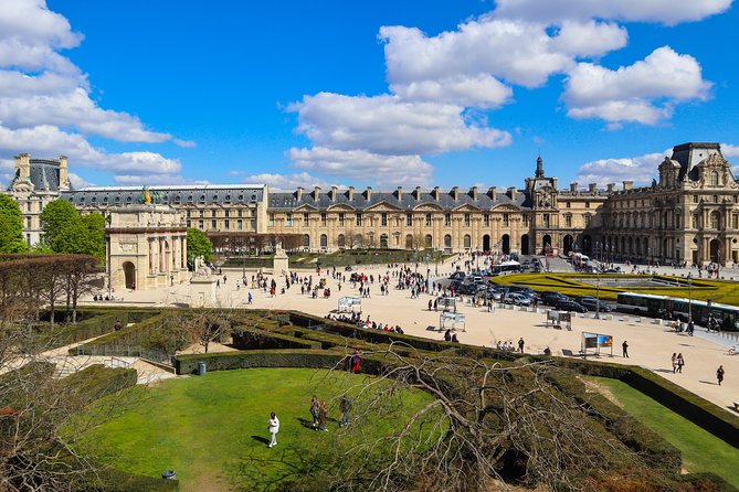 Exclusive Semi-Private Louvre Tour with Mona Lisa, Max 6 People - Stop two: a highlights circuit through major eras