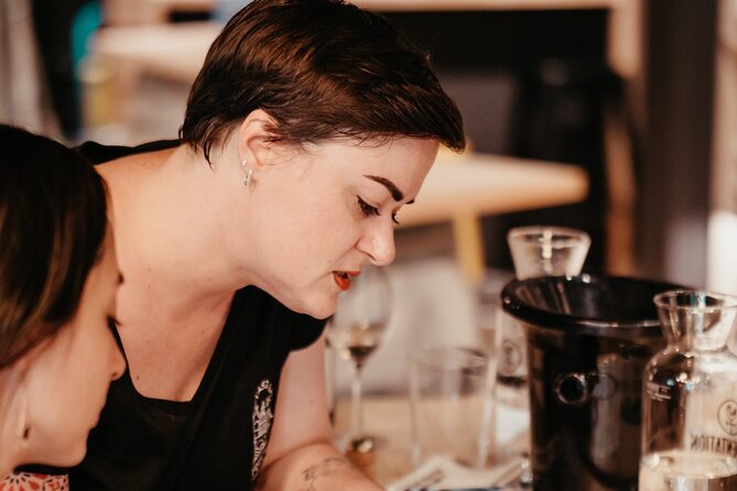 Explore Toulouse Wine Bars with a Local Wine Expert - Why this Toulouse wine bar tour works so well at night