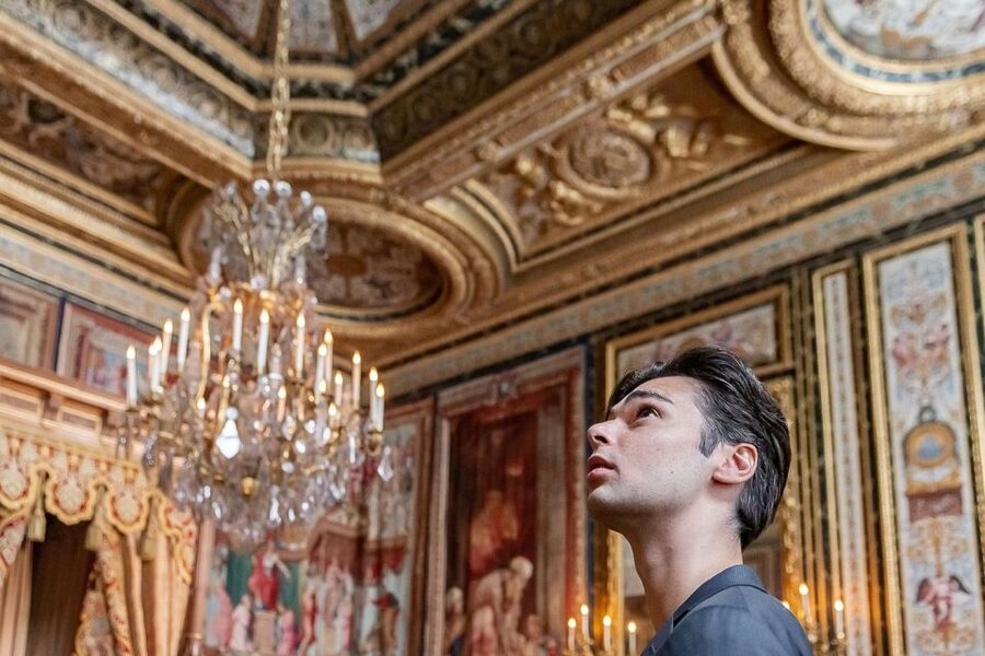 Fontainebleau & Vaux-le-Vicomte Châteaux Day Tour from Paris - Timing at both stops, and how to avoid lunch-day stress