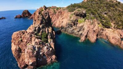Fréjus : Esterel Calanques Cruise (Comfort Boat) + Swim Stop