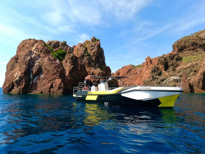 Fréjus : Esterel Calanques Cruise (Comfort Boat) + Swim Stop - Drinks onboard and what that means for value